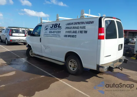 2021 Chevrolet Express Cargo Rwd 2500 Regular Wheelbase Wt from USA, damaged, VIN 1GCWGAFP2M1217890